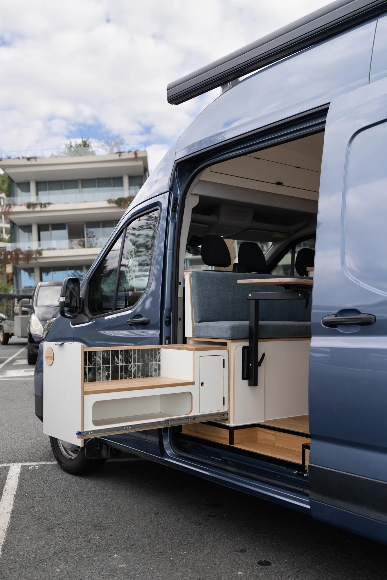 Ian & Jane’s LDV Deliver 9 High Roof